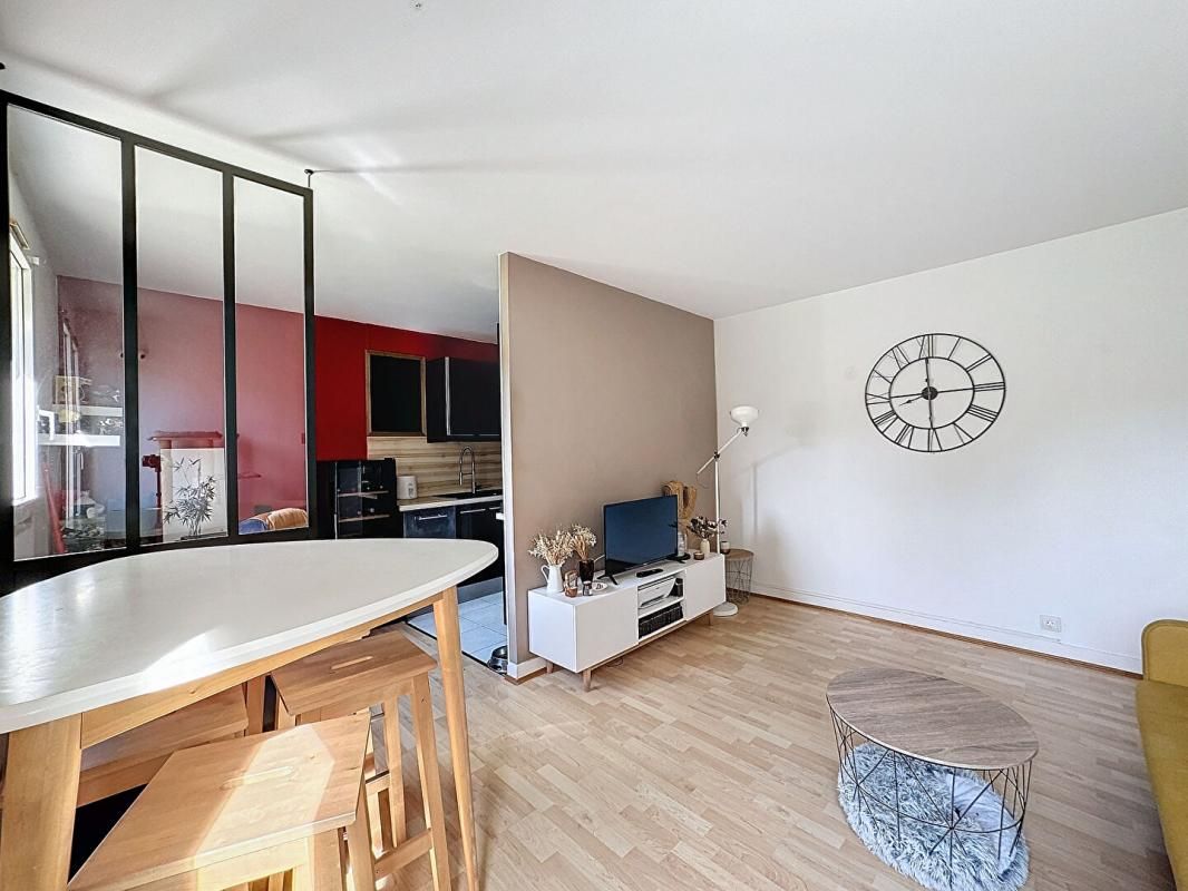 IGNY Appartement T2 Bourg Igny 4