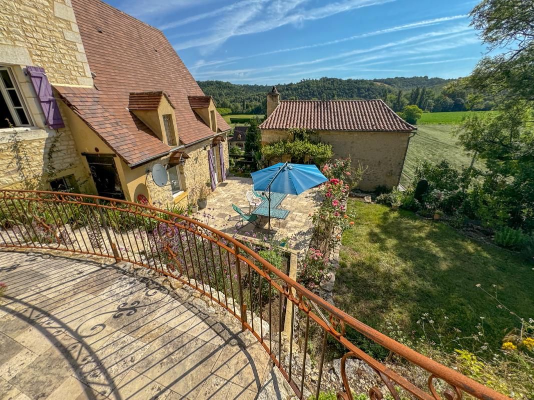 SAINT-CYBRANET 24250 - 2 Maisons de caractère avec piscine au bord d'un village 4