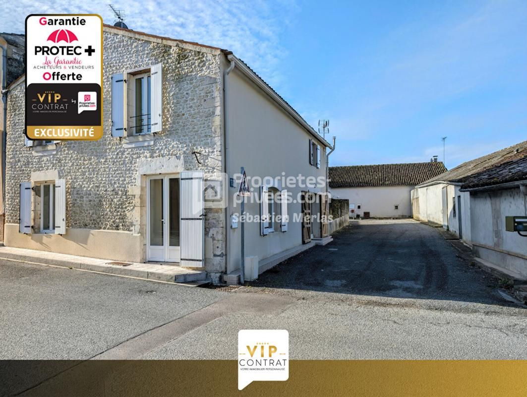 SAINT-MARTIAL-SUR-NE Charmante maison de Bourg  de122 m² 1