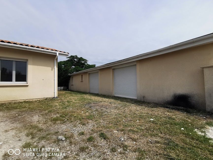 SAINT-DENIS-DE-PILE Maison e formule MIZAPRI 1