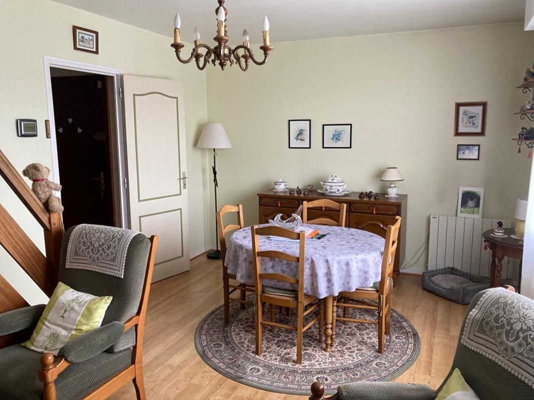 GOURNAY-EN-BRAY Centre ville Gournay-en-Bray Appartement en duplex, deux chambres, 54 m² 3