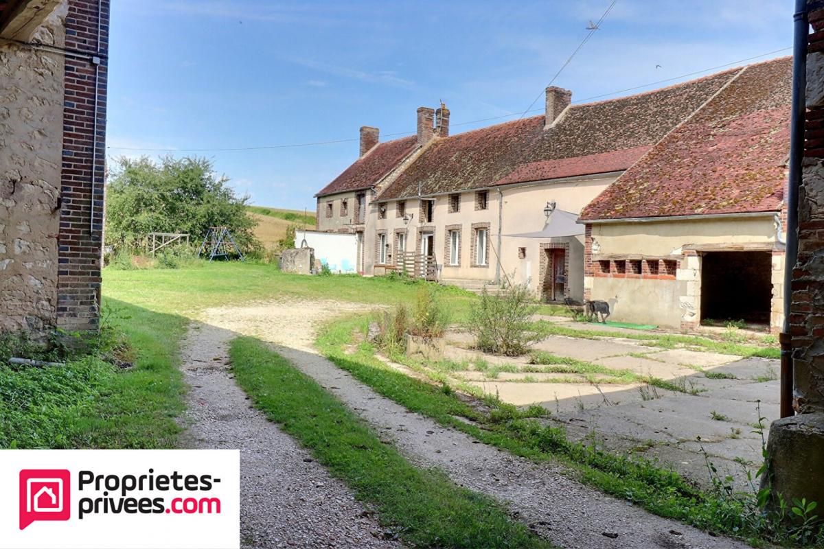 VENIZY Corps De Ferme  5 pièce(s) 131 m2 2