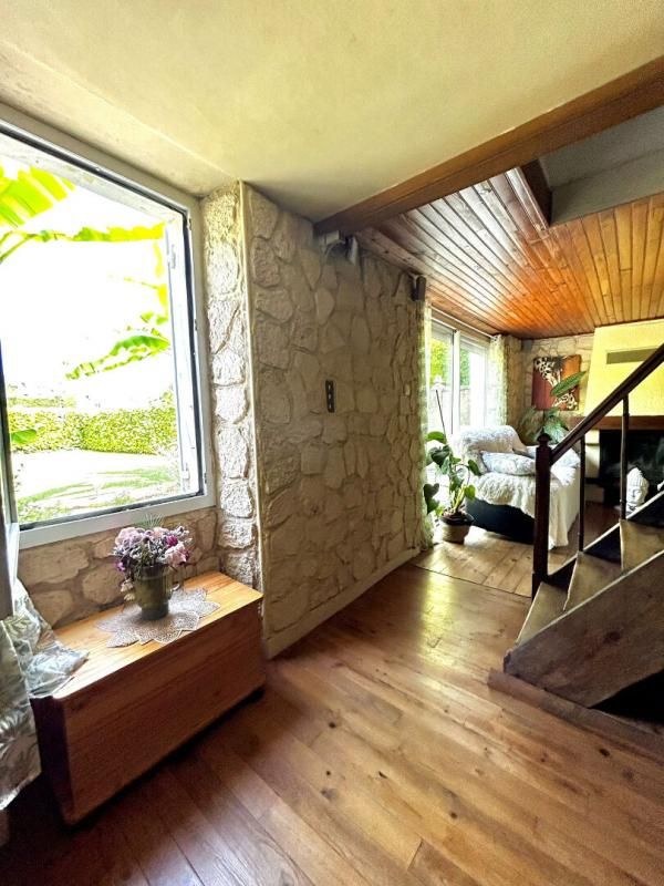 RAZAC-SUR-L'ISLE A vendre, maison style longère charentaise à l'OUEST de PERIGUEUX (24000) 4