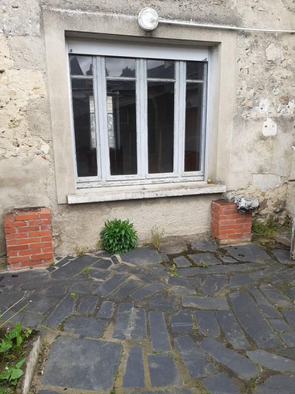 BAUGÉ-EN-ANJOU Maison Bauge En Anjou 91 m2 3