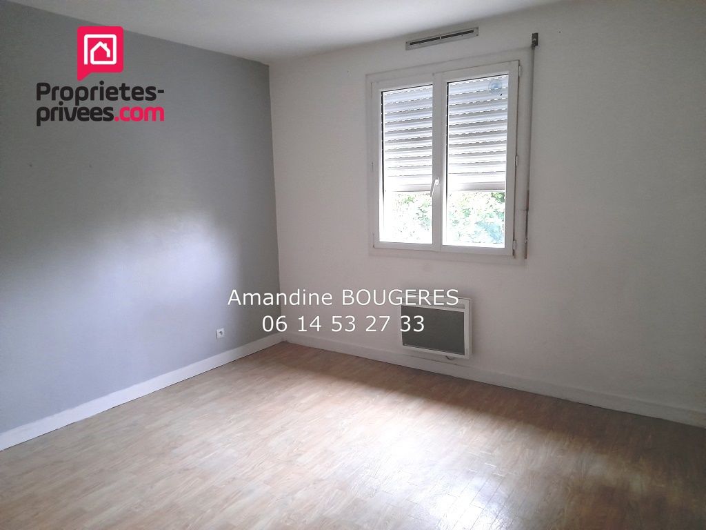 LA GUERCHE-DE-BRETAGNE Appartement La Guerche De Bretagne- CENTRE-VILLE -1 CHAMBRE-PARKING- 65 590 Euros 2