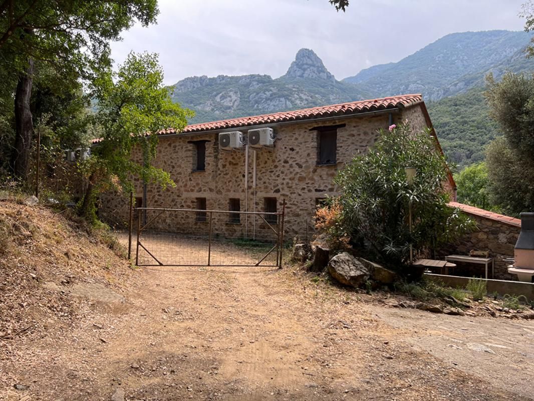 SOREDE Mas Catalans restauré en gîtes avec vue sur les Albères 2