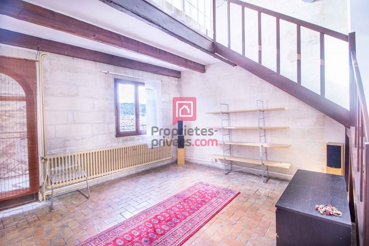 VILLENEUVE-LES-AVIGNON Appartement Villeneuve Les Avignon 3 pièce(s) 90 m2 4