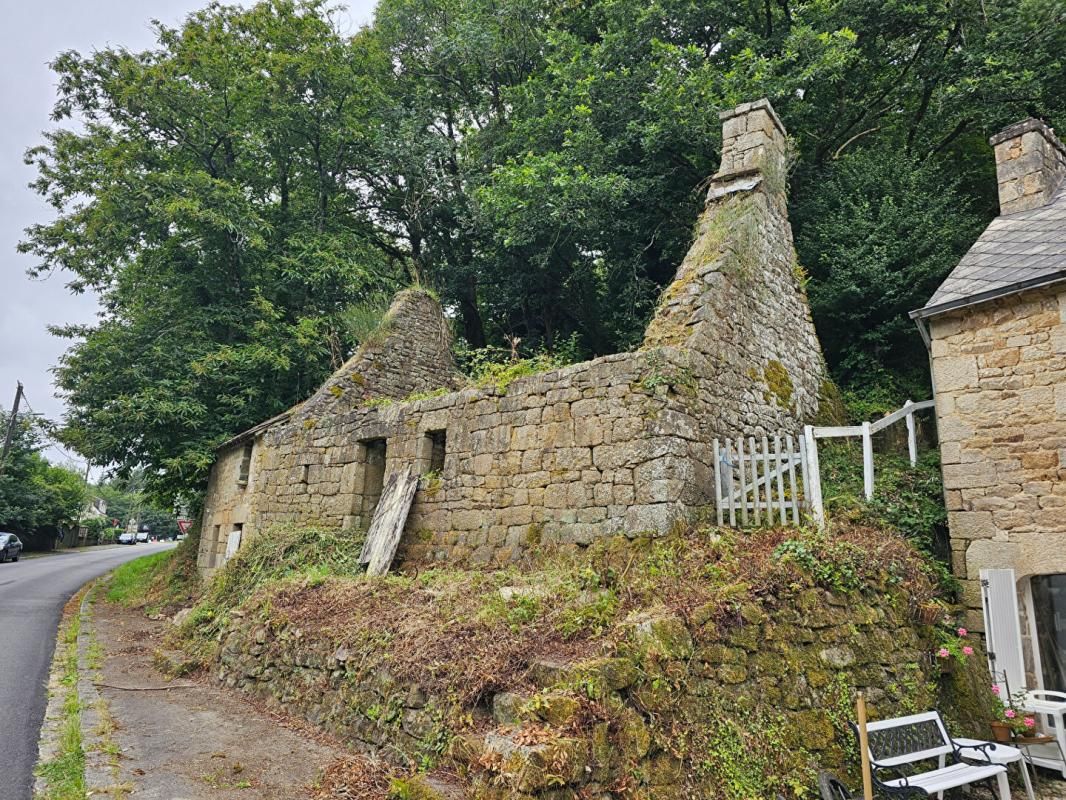 GUEMENE-SUR-SCORFF Longère en pierre à restaurer à Guémené Sur Scorff 3