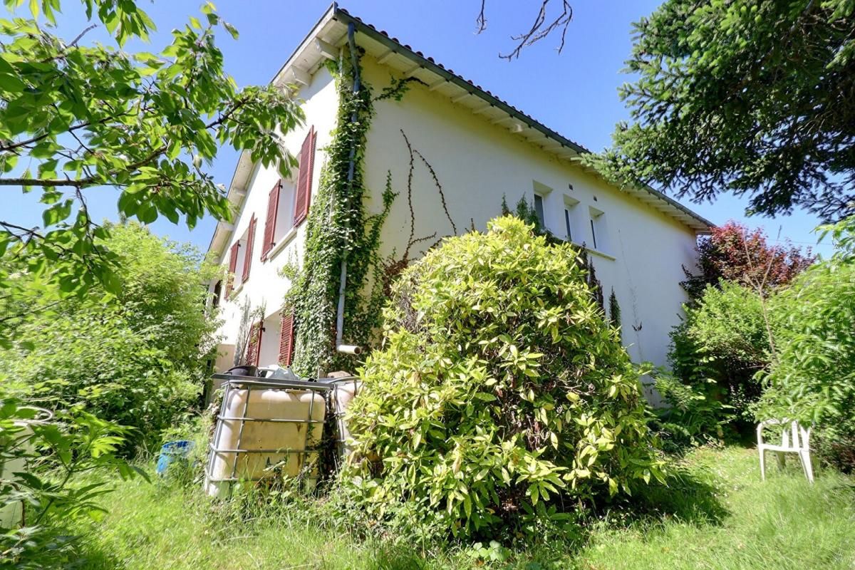 Maison Montrem 4 pièce(s) 90 m2