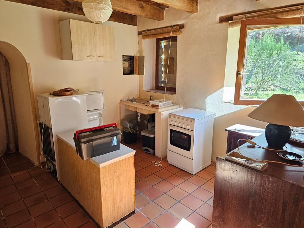 LANISCAT Maison de caractère en pierre, au calme, dans la campagne de Bon Repos sur Blavet 2