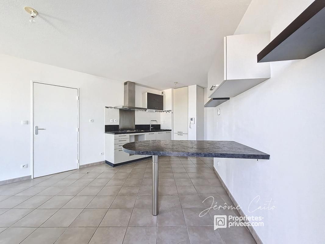 NIMES Appartement Nimes 3 pièce(s) 66 m2 + 2 PP 4