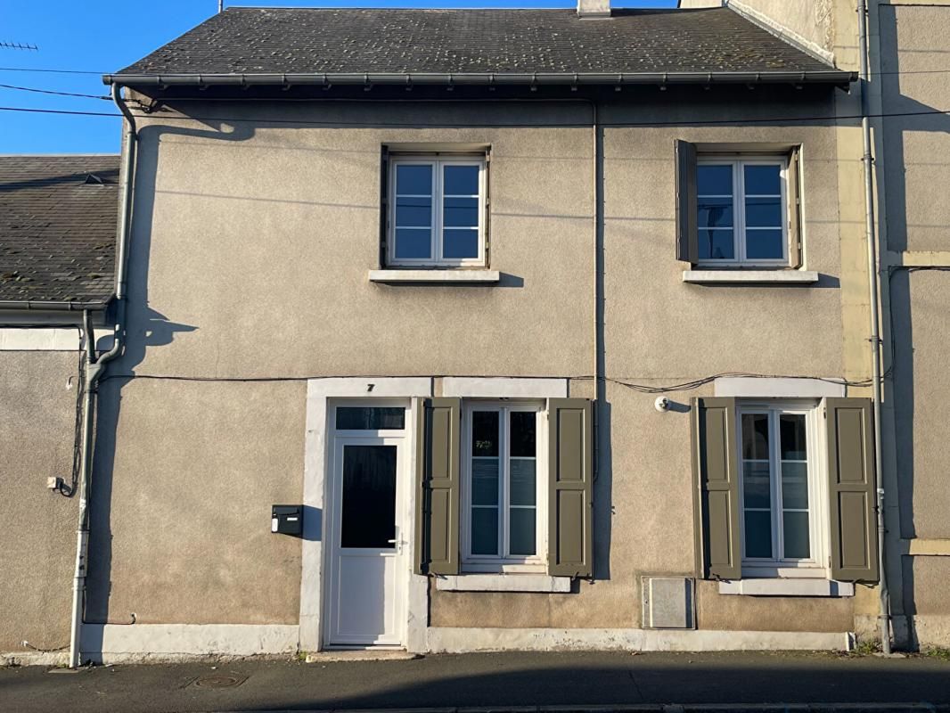 EXCLUSIVITE A VENDRE 18000 Bourges Maison 4 pièces 90 m2 avec jardin/cour