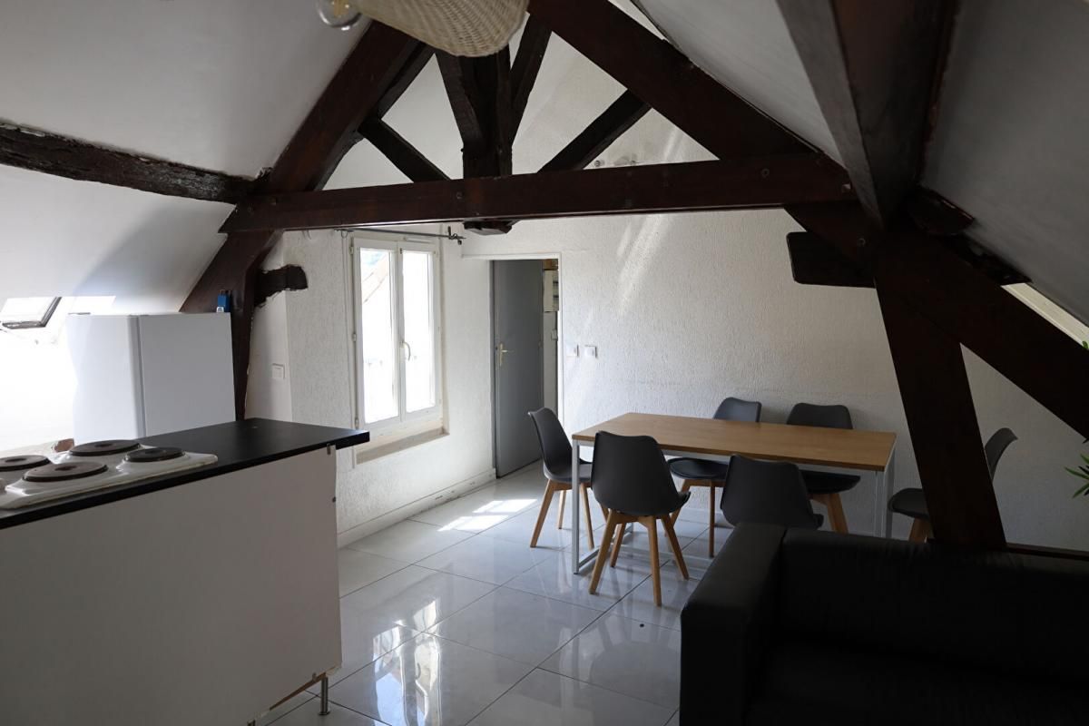 MEULAN-EN-YVELINES Appartement Meulan En Yvelines 2 pièce(s) 28.79 m2 4