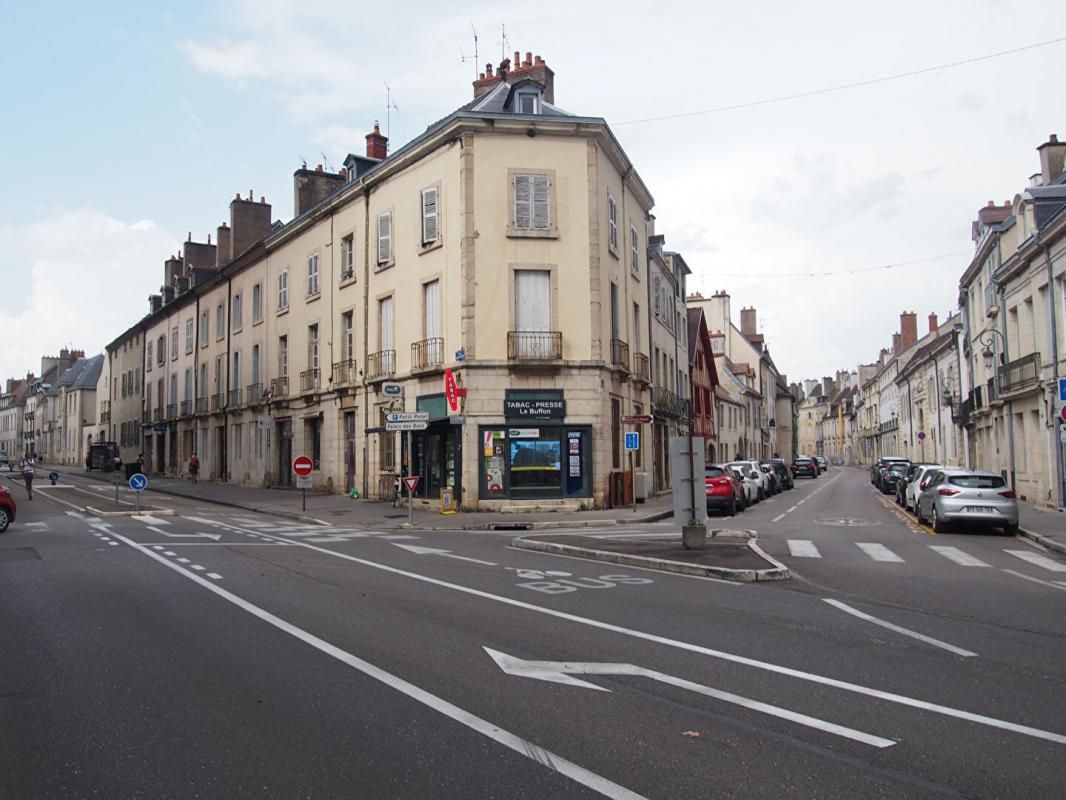 DIJON T2 rue Chabot Charny Dijon  69 m2 2