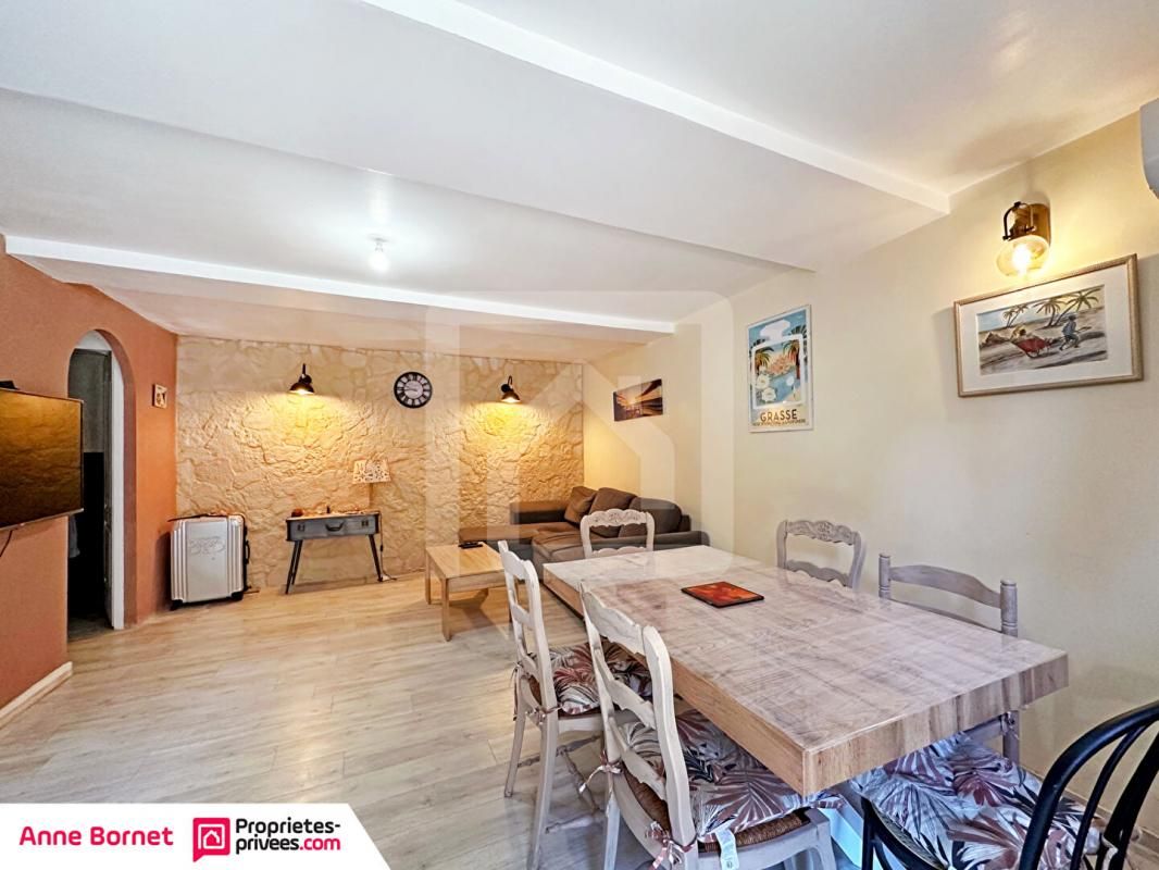 GRASSE Appartement  en duplex 4 pièces avec terrasse et jardin 100 m2 3