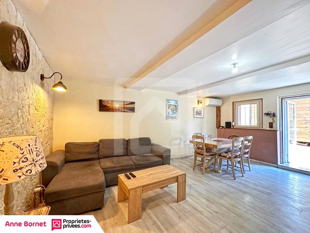 GRASSE Appartement  en duplex 4 pièces avec terrasse et jardin 100 m2 4