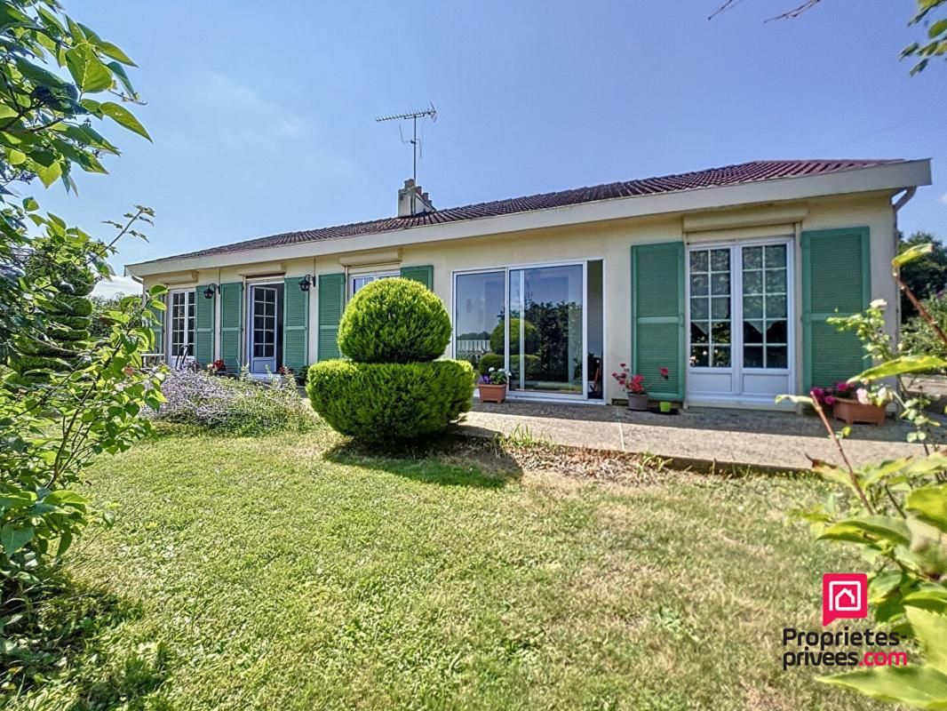 SAINT-AIGNAN St Aignan (10 mn Bonnétable) - Villa de 130 m2 de plain-pied  avec piscine 2