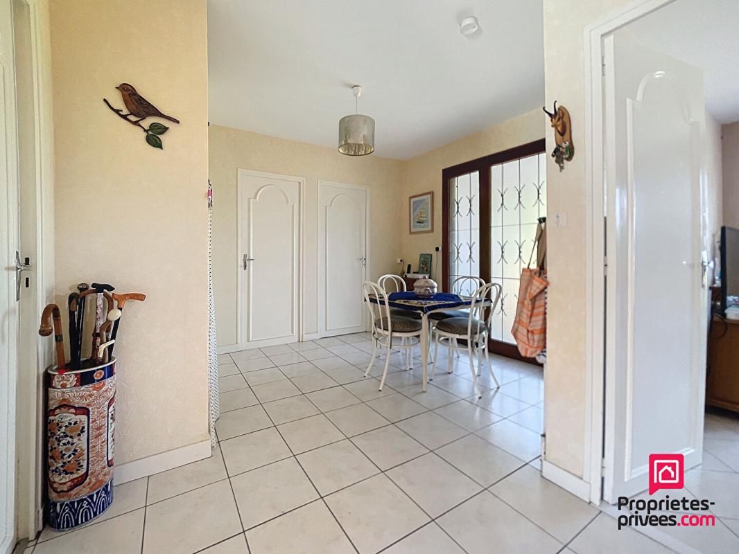 SAINT-AIGNAN St Aignan (10 mn Bonnétable) - Villa de 130 m2 de plain-pied  avec piscine 3