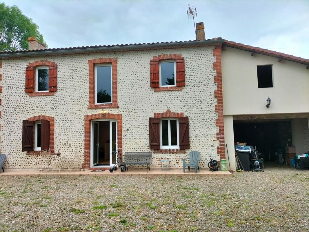 Maison rénovée Aire Sur L Adour  - 3 pièce(s)  - 91 m2 extensibles