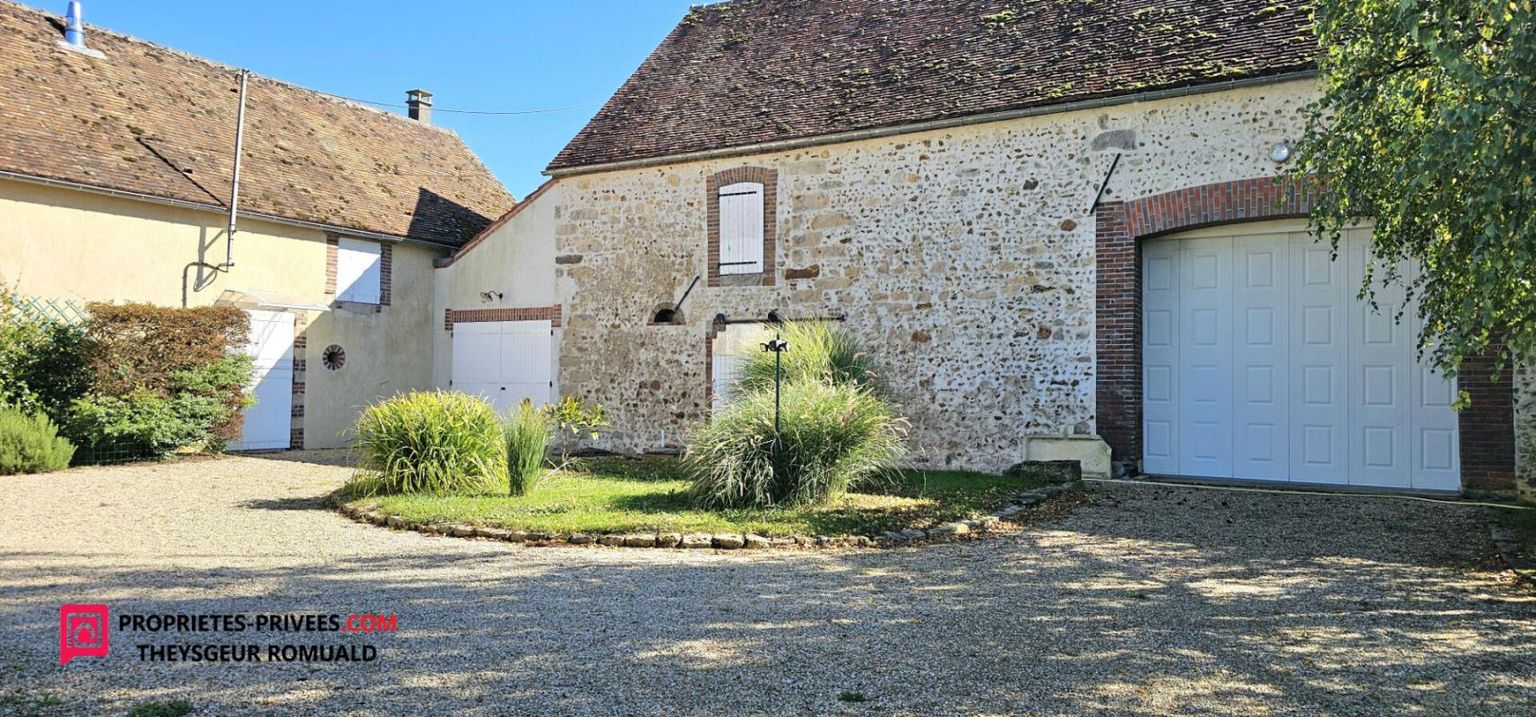 PIFFONDS Maison Piffonds 7 pièce(s) 204 m2 3