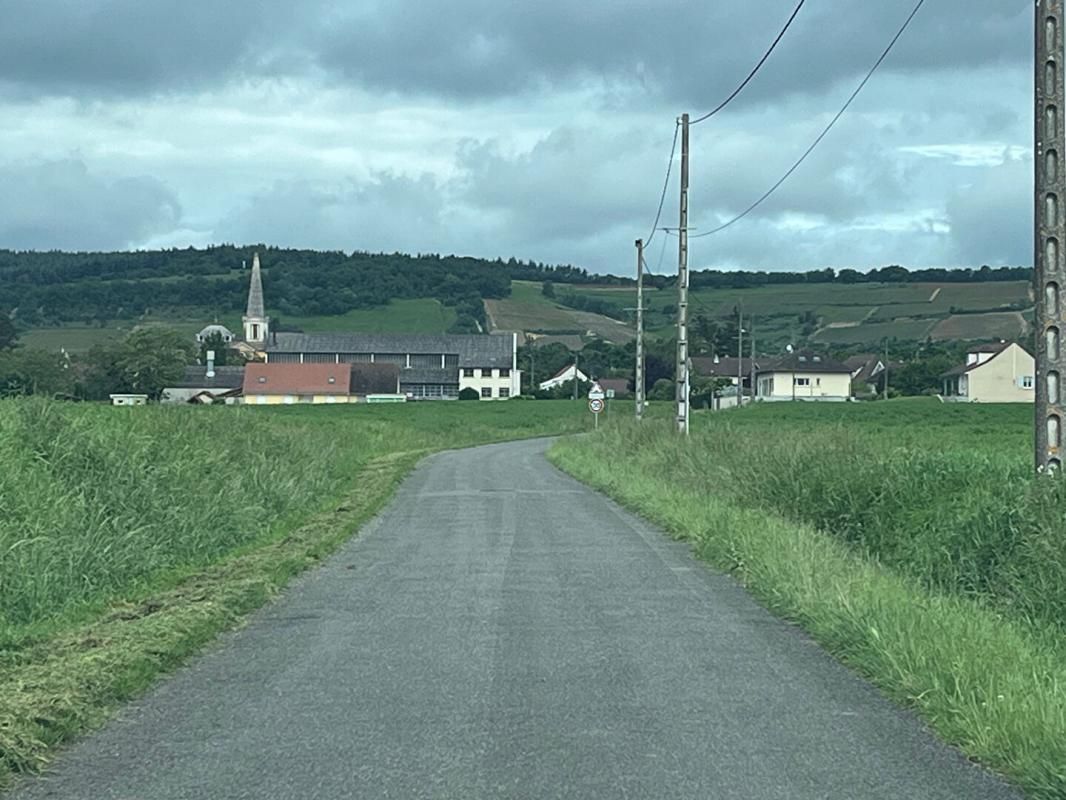 GIVRY Terrain à Bâtir à Givry :belle Opportunité Rare dans la Côte Châlonnaise 2778m2 4