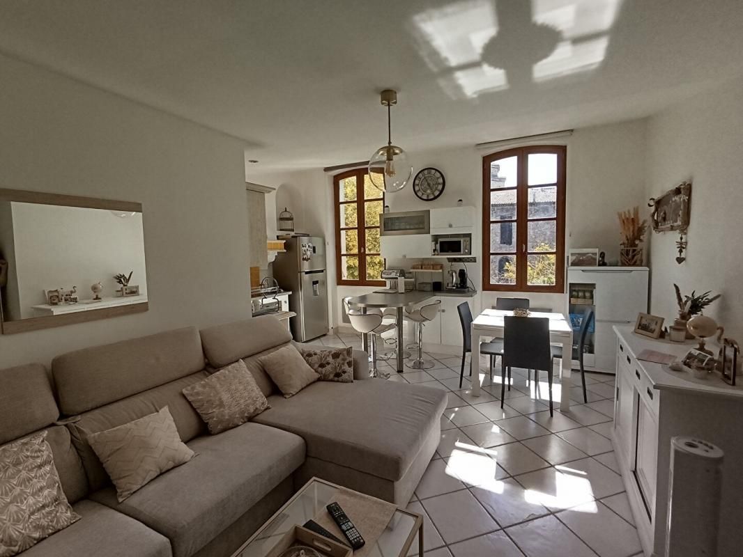 MANOSQUE Magnifique appartement  3 pièces 1