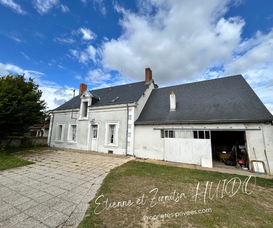 LANGE Propriété de 3 Maisons à Langé 3