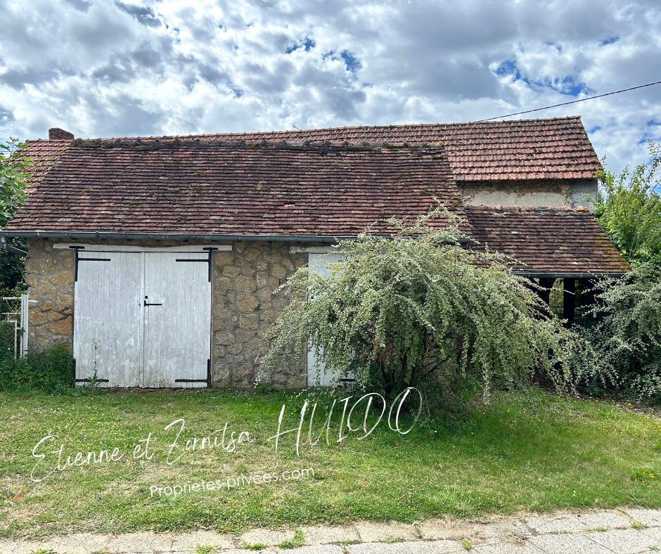 LANGE Propriété de 3 Maisons à Langé 4