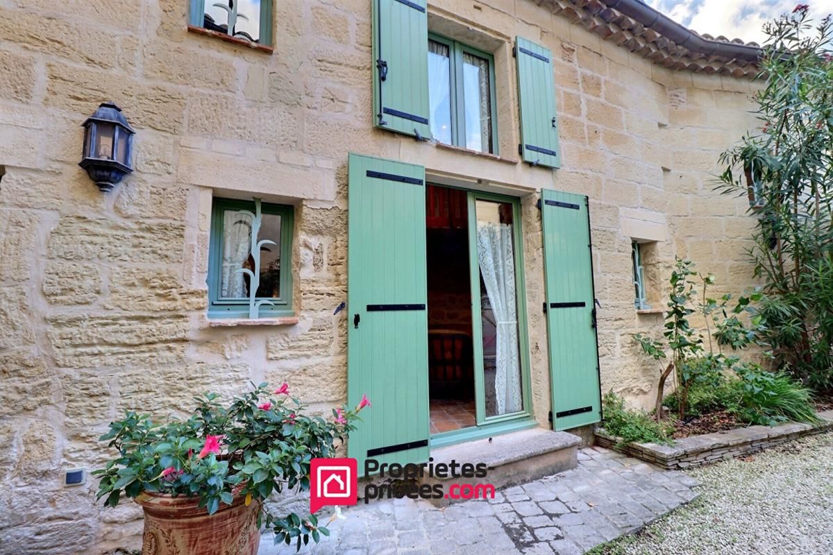 UZES UZES centre, Maison en pierres avec jardin 2