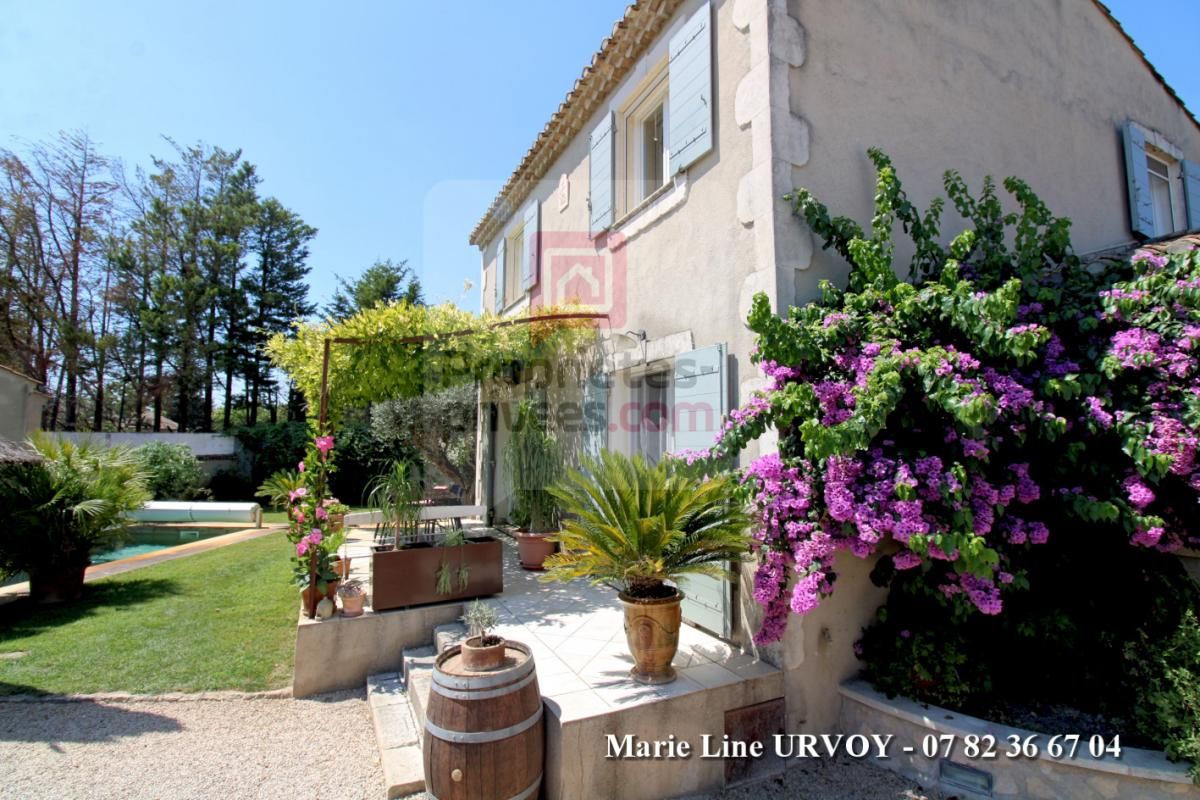 ST Rémy de Provence - Bastide Provençale 143 m² - 3 chambres - piscine - jardin - garage