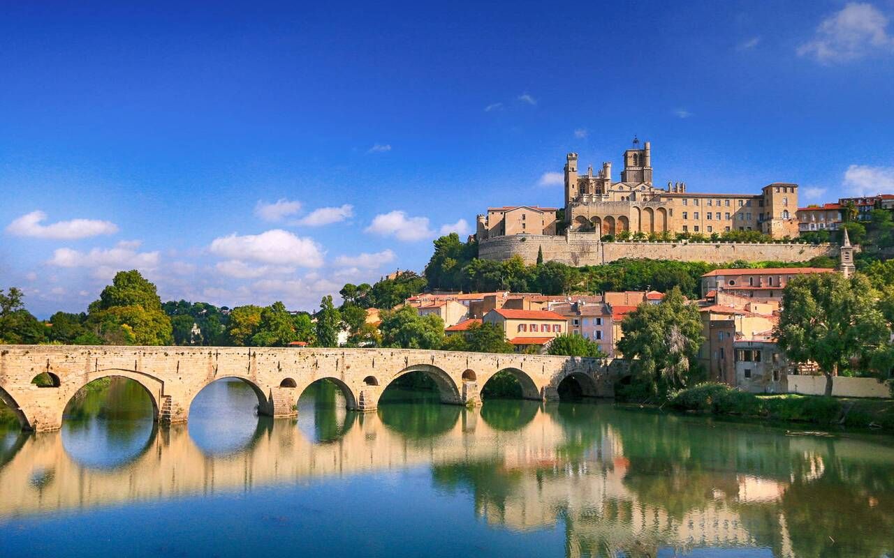 BEZIERS Au coeur du quartier de la Courondelle, T1 Bis  de 40 m², avec terrasse 1