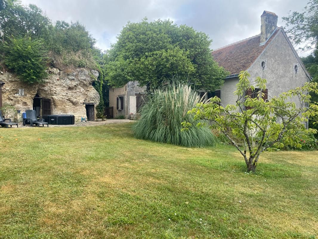 Maison Le Petit Pressigny 5 pièce(s) 130 m2