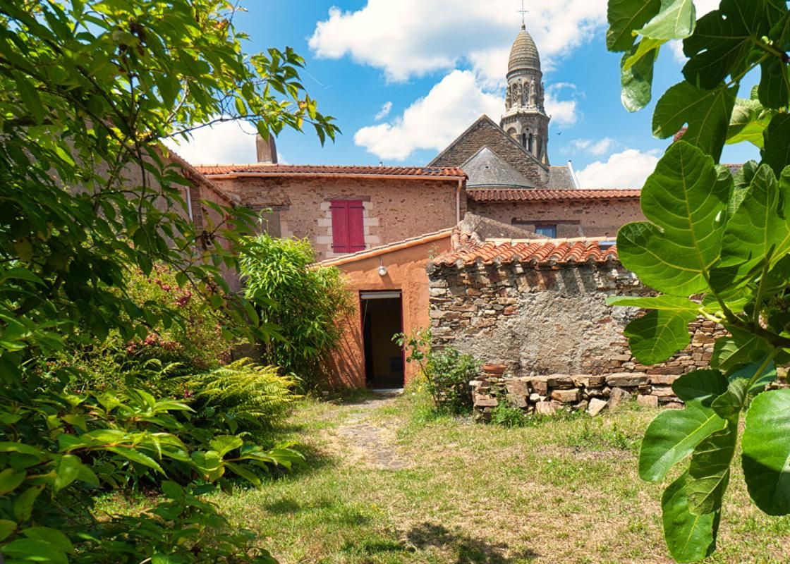 Maison  de bourg à Saint Fiacre Sur Maine