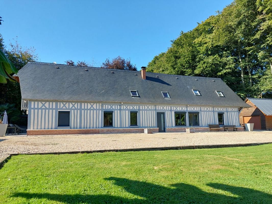 YVETOT Maison Les Hauts De Caux 7 pièce(s) 234 m2 1