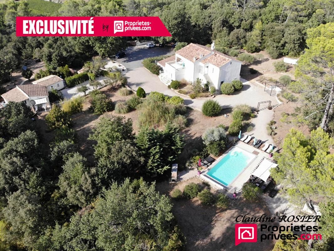 Besse Sur Issole Bastide 10 pièce(s) 260 m2  piscine + annexe  80 m²