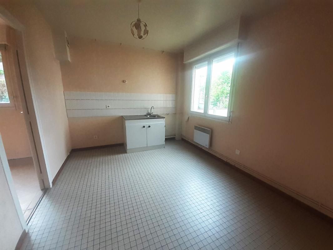 GOURNAY-EN-BRAY Appartement  T2 Gournay En Bray 59 m2 2