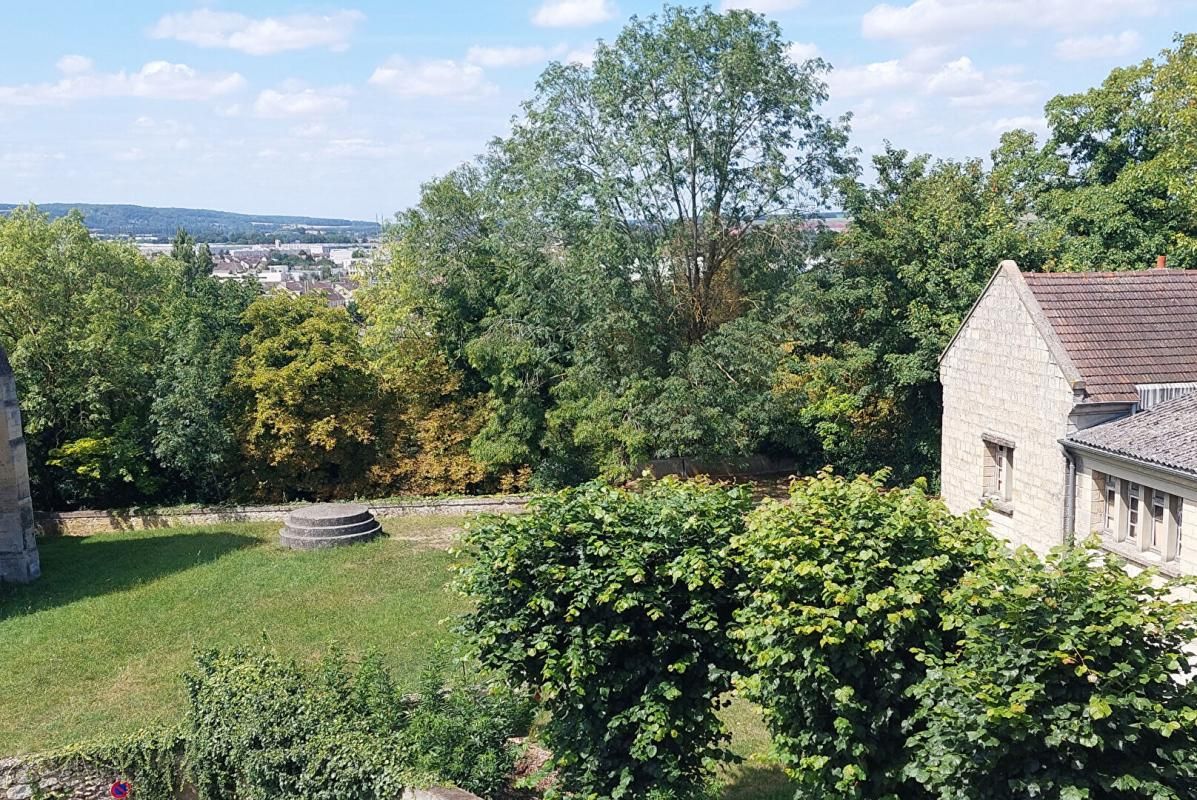 Appartement 2 pièces avec parking, Beaumont Sur Oise