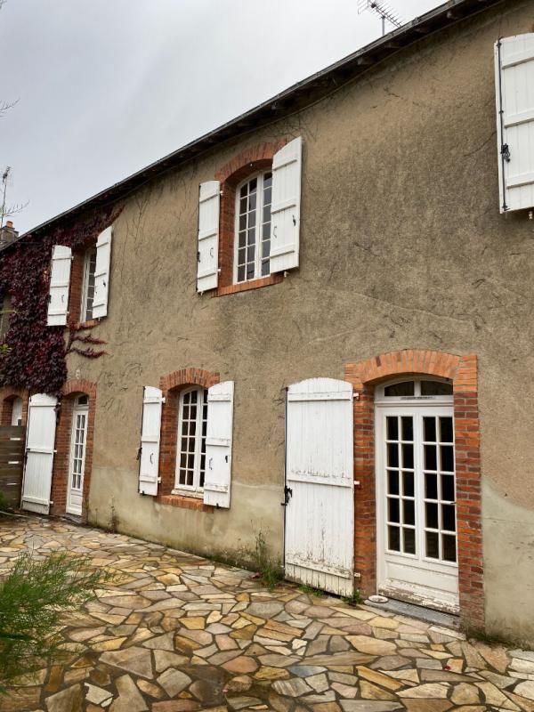 Maison Bouère 4 pièce(s) 122 m2 avec dépendances