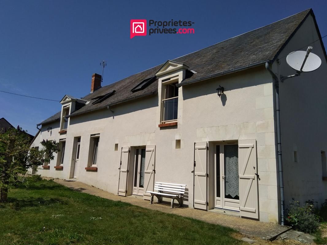 Ferme 6 pièces 170 m2 + longère de 160 m² avec travaux + 33 ha de terres et vignes + matériels