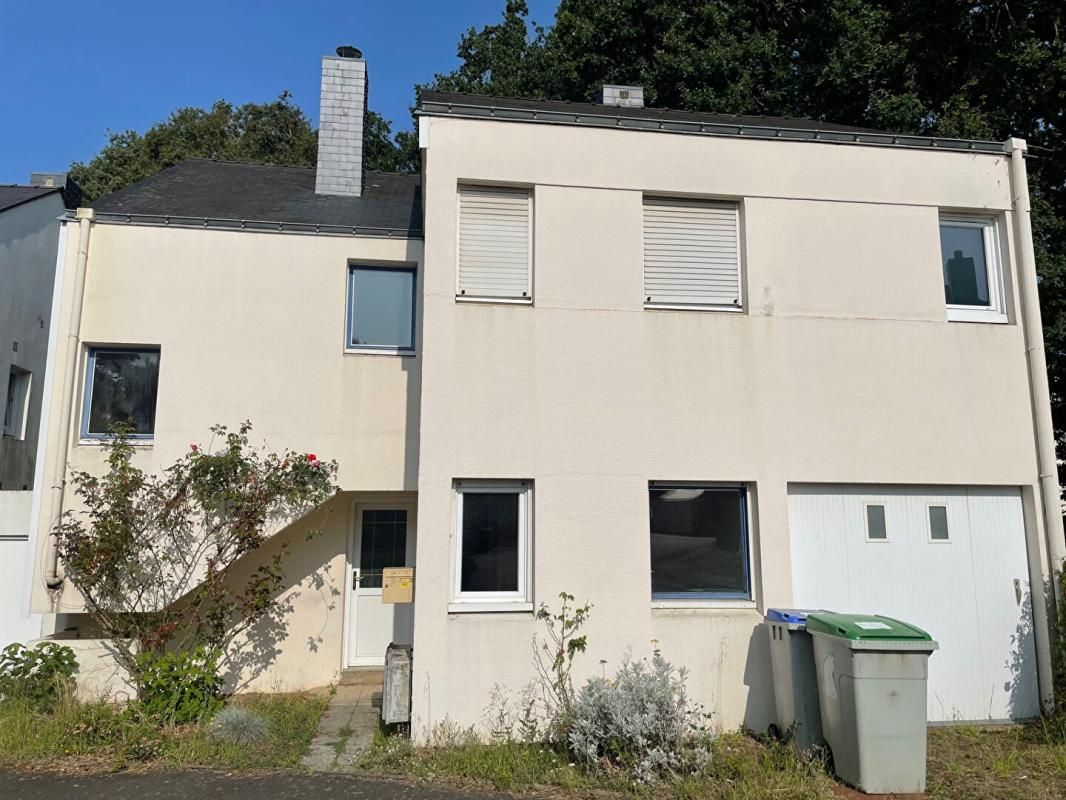 Maison - 6 pièces - 112 m² - Bourg