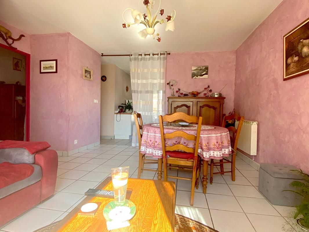 LA FERTE-SOUS-JOUARRE EXCLUSIVITE LA FERTE SOUS JOUARRE 77260 - APPARTEMENT T3  - 148.000  - 68 m2 2