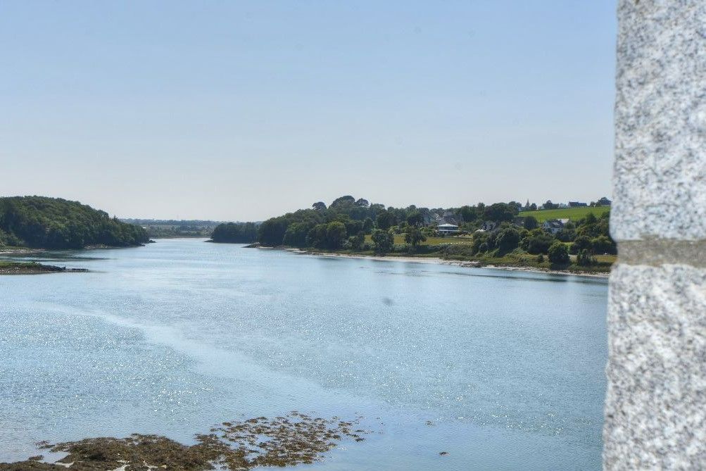 TREGUIER Maison  rénovée sur l'estuaire, 216 m2, 5 chambres 2