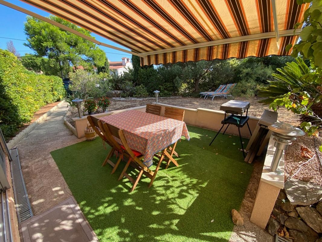 Appartement Bandol 2 pièces 32 m2 jardin, parking et piscine