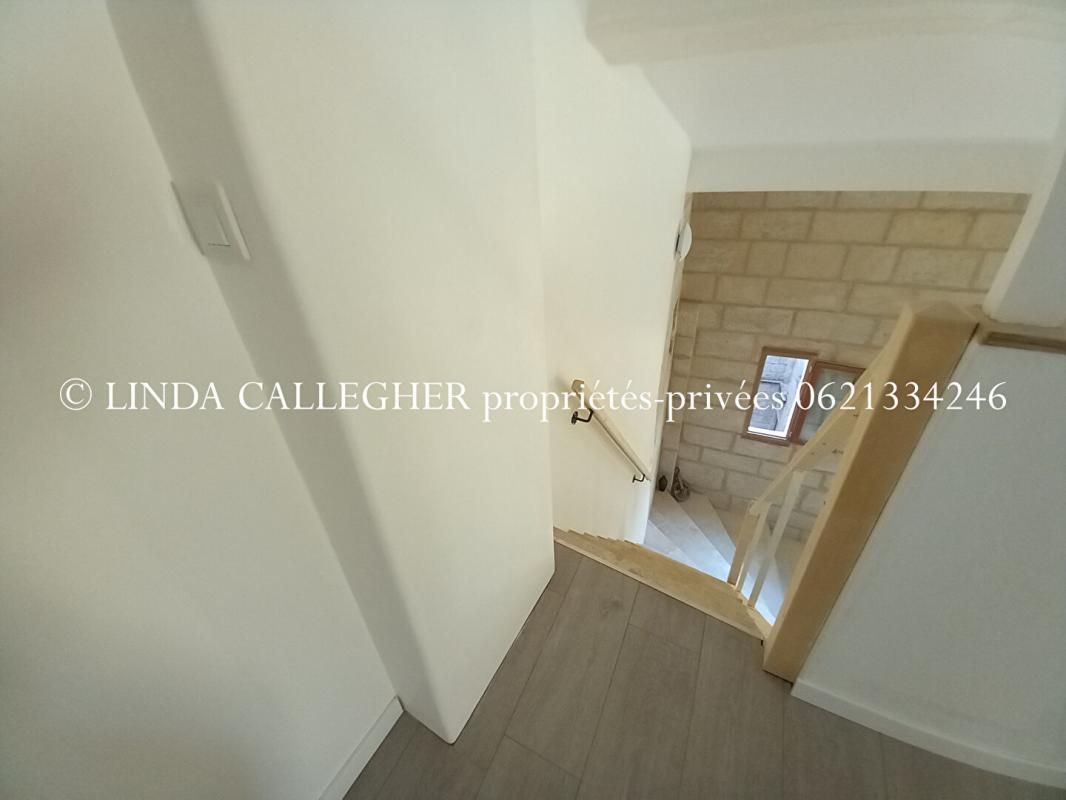 PéZENAS Appartement Pezenas 2 pièce(s) 52 m2 1