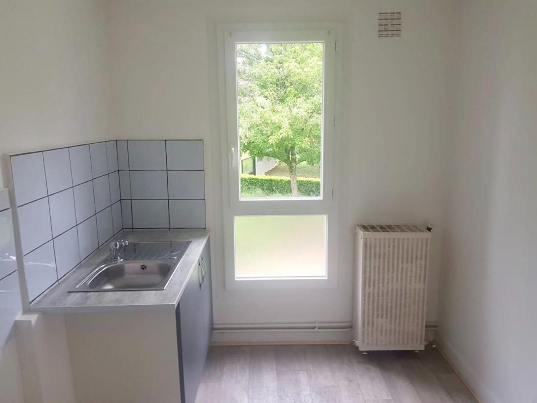 NEVERS Appartement Nevers 2 pièce(s) 44.24 m2 Idéal investisseur 2