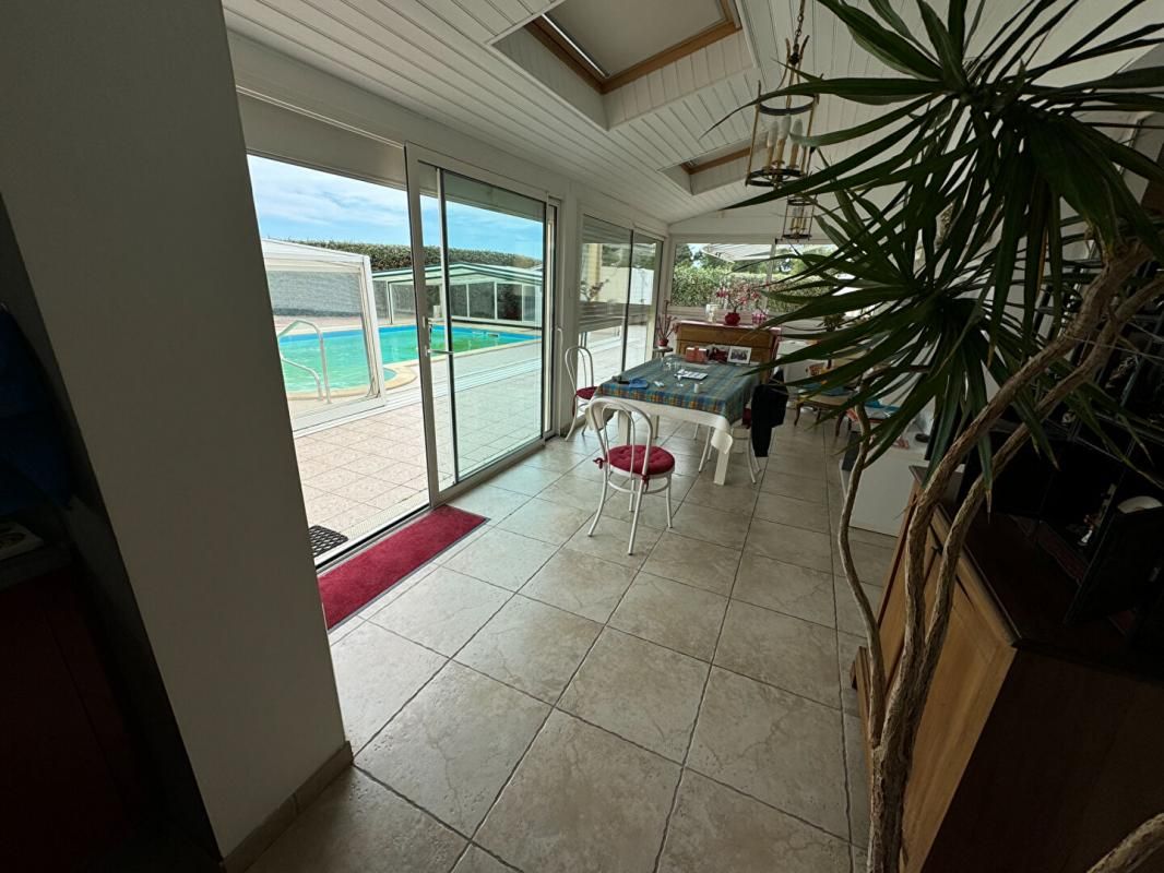 PORNIC Maison La Plaine Sur Mer 4 pièce(s) 120  m2 avec piscine 2