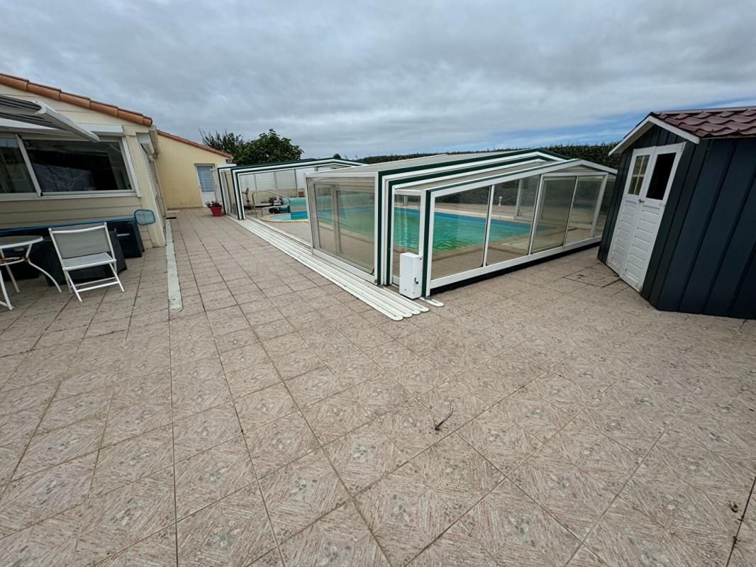 PORNIC Maison La Plaine Sur Mer 4 pièce(s) 120  m2 avec piscine 3