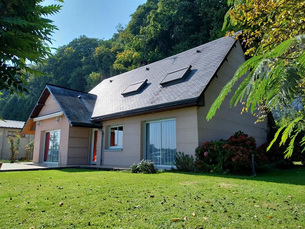 Maison d'architecte avec vue imprenable sur la Seine