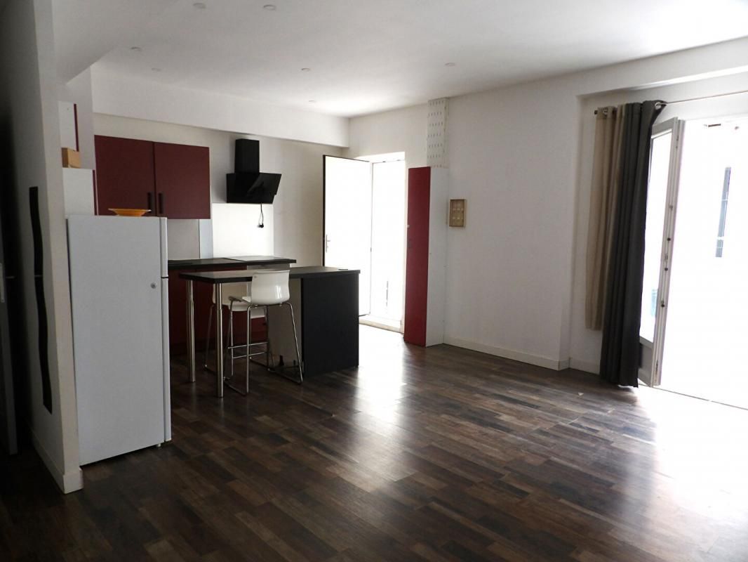 VIDAUBAN Appartement Vidauban 3 pièce(s) 69 m2 refait à neuf 2