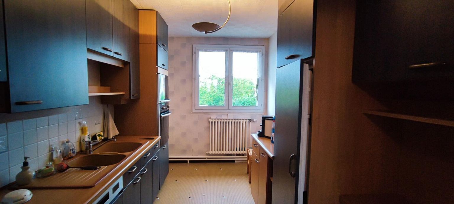 NEVERS Bel appartement de 104 m² proche des commodités à Nevers 2